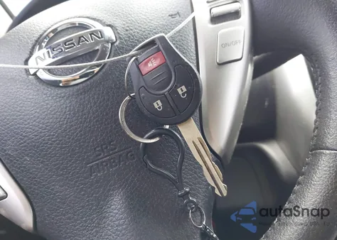 2015 Nissan Versa Note Sv z USA, uszkodzony, nr VIN 3N1CE2CP3FL423611